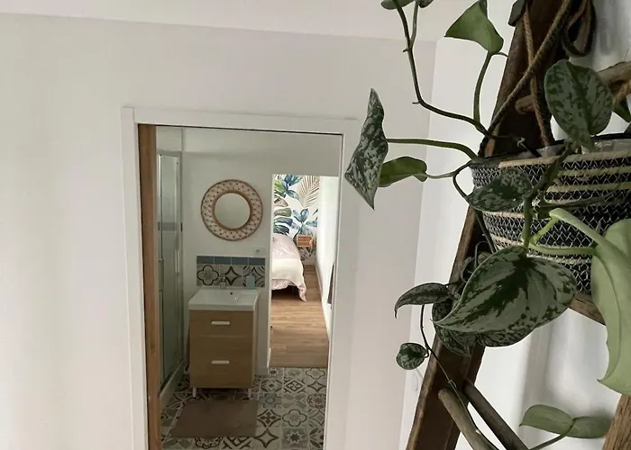 - Chez Nous - كليرمونت-فيراند